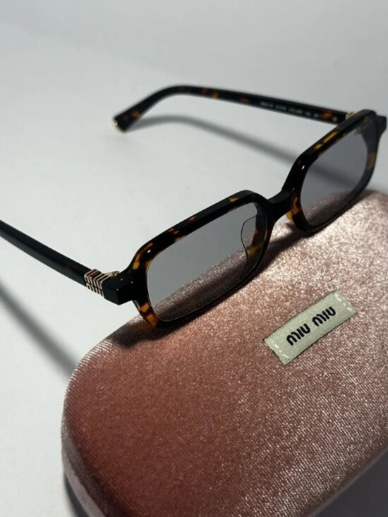 Miu Miu Tortoiseshell Rectangular Sunglasses with Gold Accents main image 4